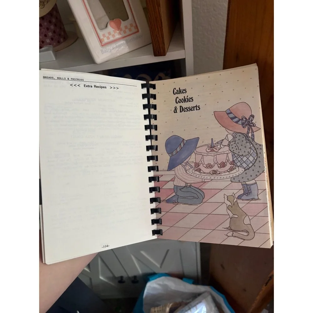 Vintage 1978 Seasoned With Love Church Cookbook Glenwood MN Sunbonnet Sue Style
